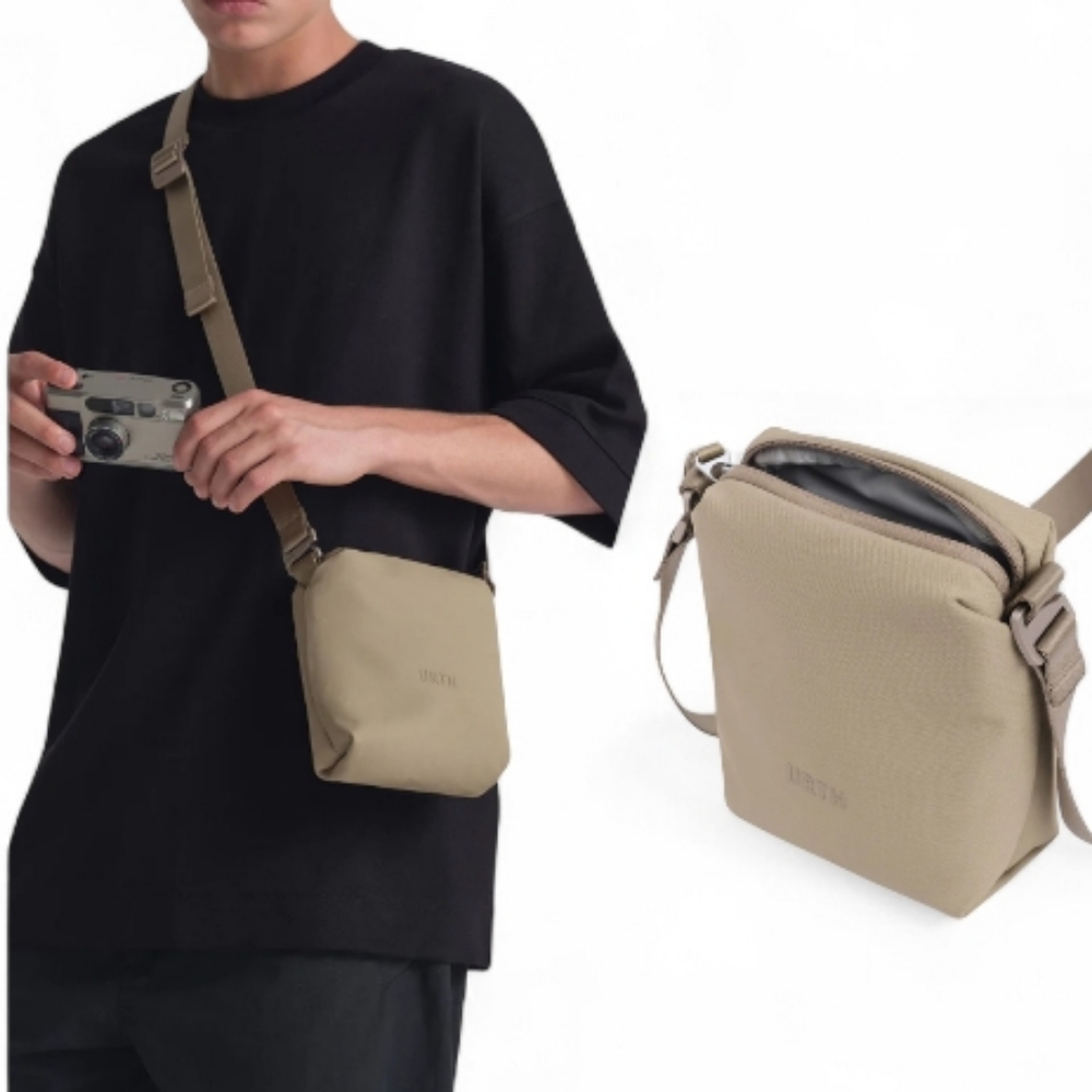 Urth Andesite Camera Crossbody
